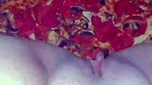 hey check this pizza masturbation kink... arab teen 18+ pussy craves bbc in la 😏🍕💦
