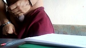 Maluma strokes dick on logic puzzle! 😏🍆